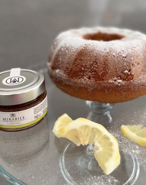 Al momento stai visualizzando Ciambella ai limoni di Sicilia